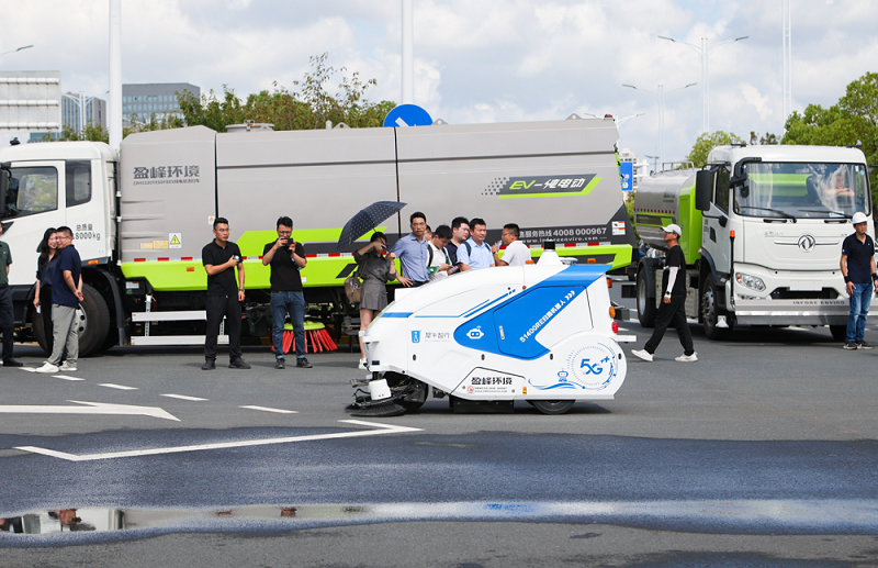 米兰·(milan)中国环境喜获无人驾驶扫地机器人大赛第一名