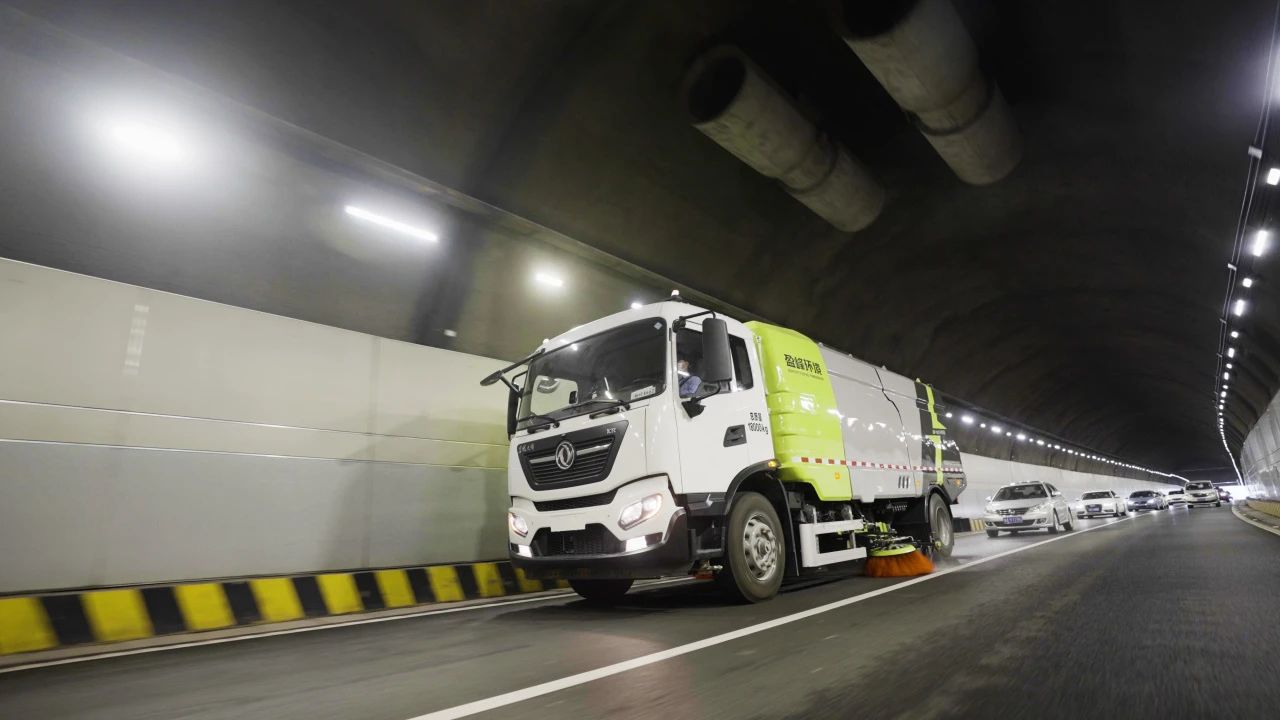 获赞！米兰·(milan)中国环境新能源装备硬核守护2024珠海航展